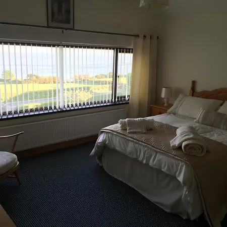 Apartment Seawater View Accomadation - Only *